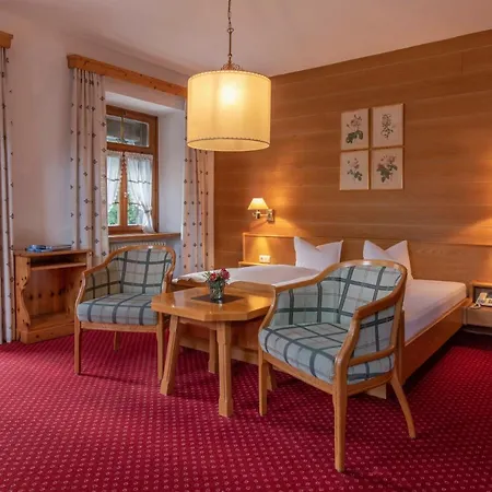 Loewen By Montafoner Hof