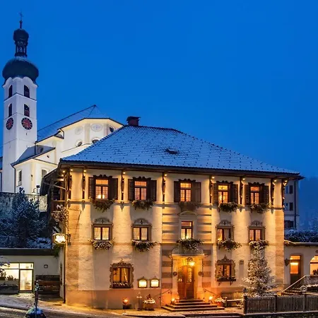 Loewen By Montafoner Hof Schruns